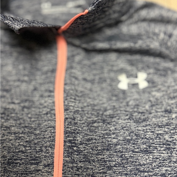 Under Armour Women's Heathered Navy Long Sleeve Top - Picture 3 of 3